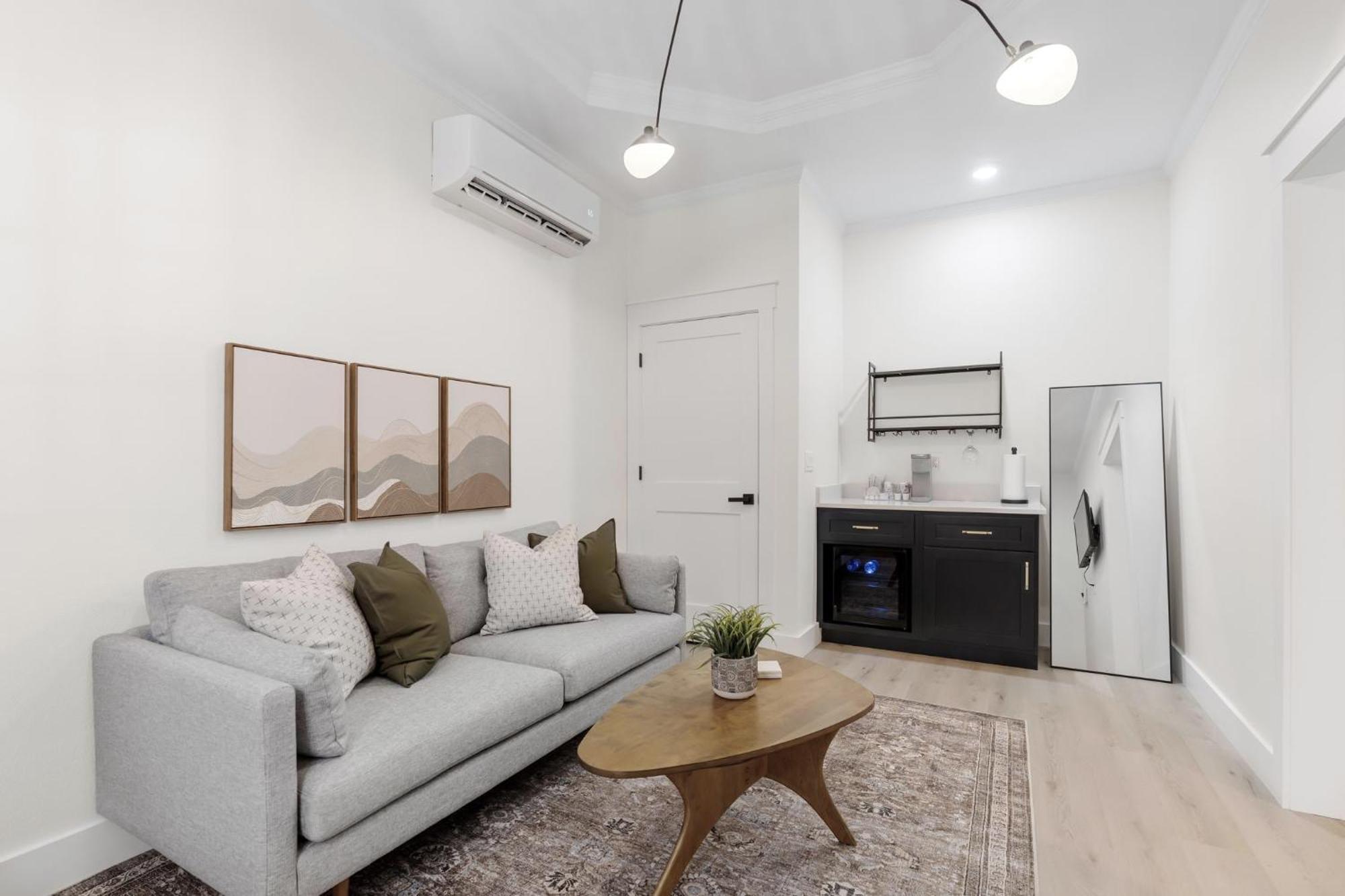 27 On Park Boutique Hotel & Venue Dahlonega Luaran gambar