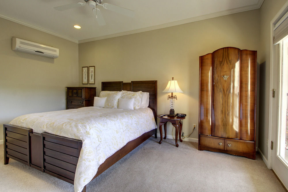 27 On Park Boutique Hotel & Venue Dahlonega Luaran gambar
